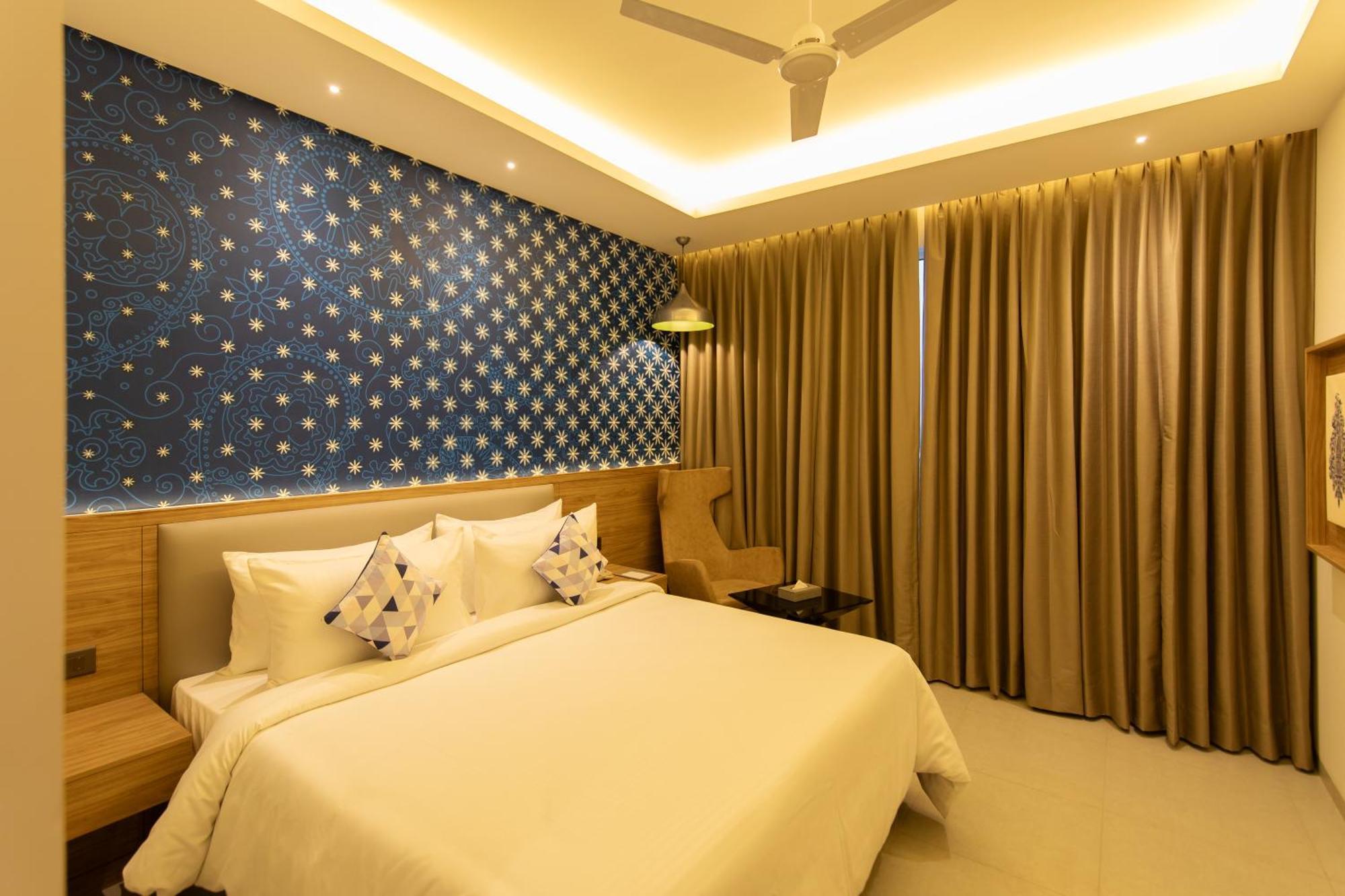 Hometel Alambagh Lucknow - A Sarovar Hotel Εξωτερικό φωτογραφία