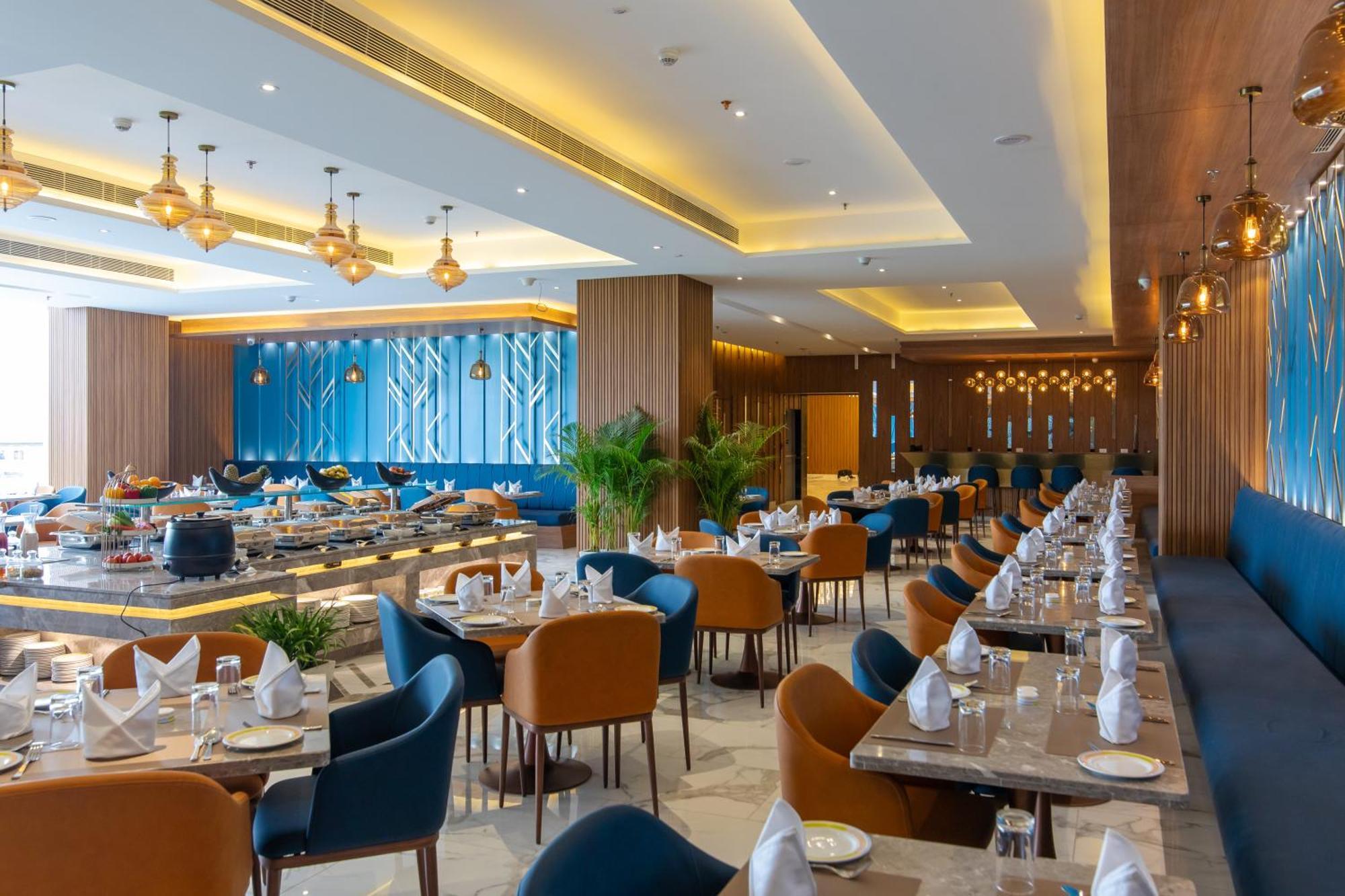 Hometel Alambagh Lucknow - A Sarovar Hotel Εξωτερικό φωτογραφία